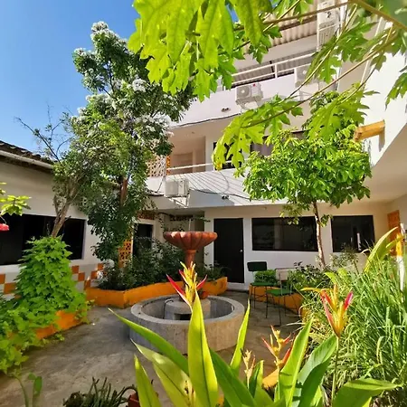 Monasterio Hostal *