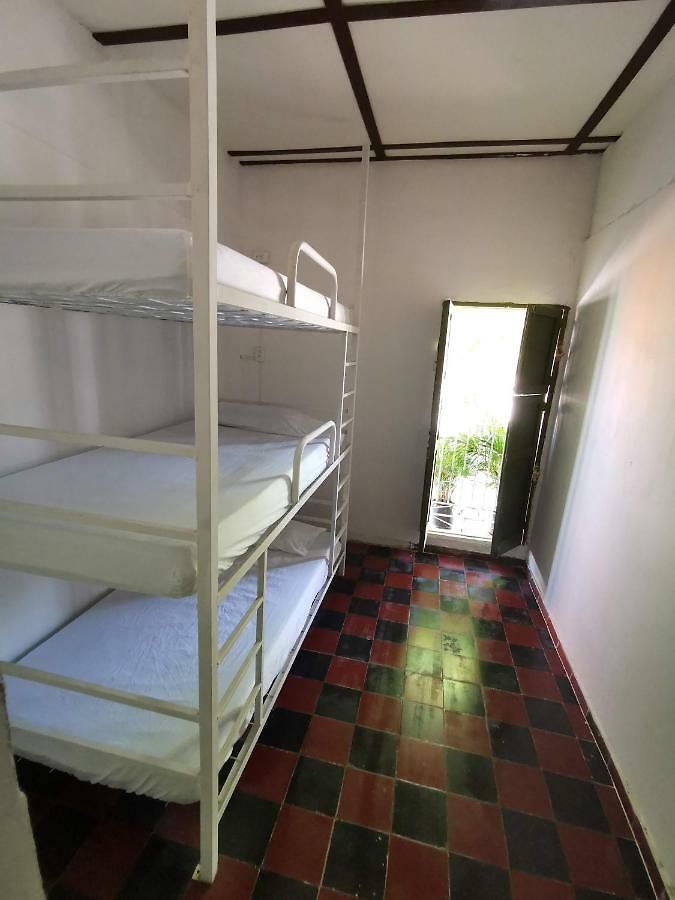 Monasterio Hostal *
